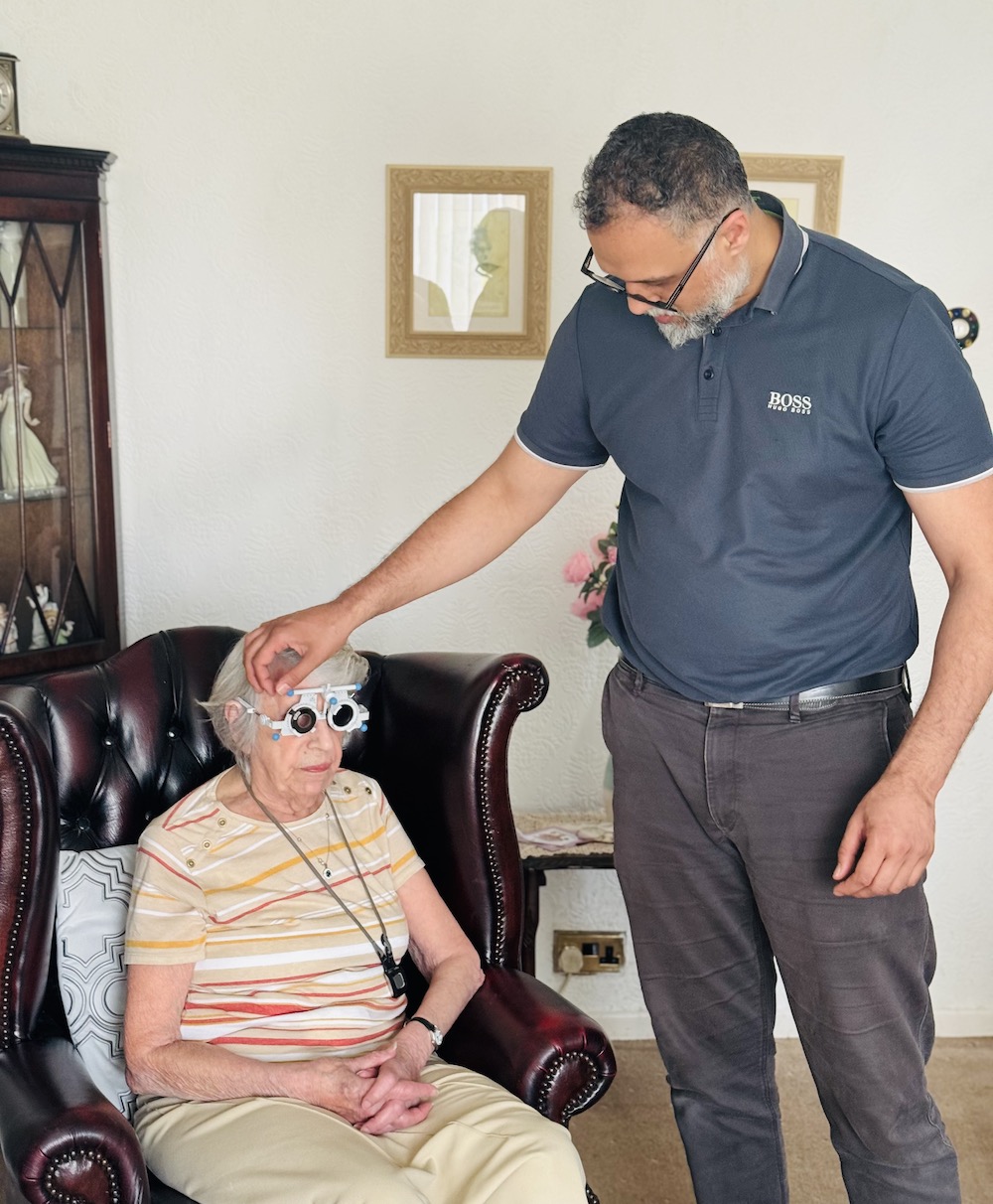 Mobile opticians in Bolton and the North West